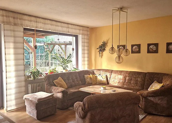 Appartement Grosszuegige Mit Terrasse Und Gartenzugang - Komplette Erdgeschoss