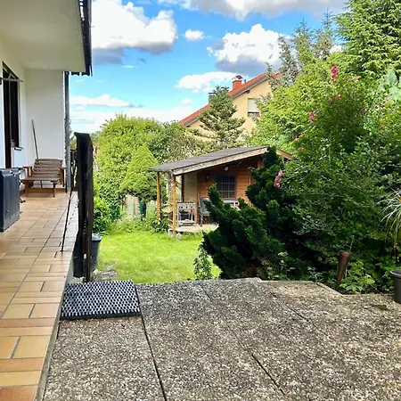 Apartamento Grosszuegige Mit Terrasse Und Gartenzugang - Komplette Erdgeschoss *