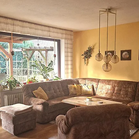 Apartmán Grosszuegige Mit Terrasse Und Gartenzugang - Komplette Erdgeschoss